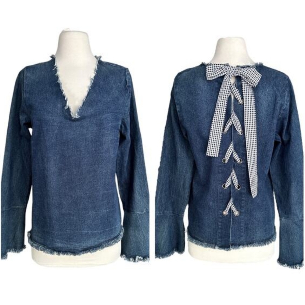 🦜 2/$10 Moelleux Denim Frayed Lace-Up Women's Top. XS.